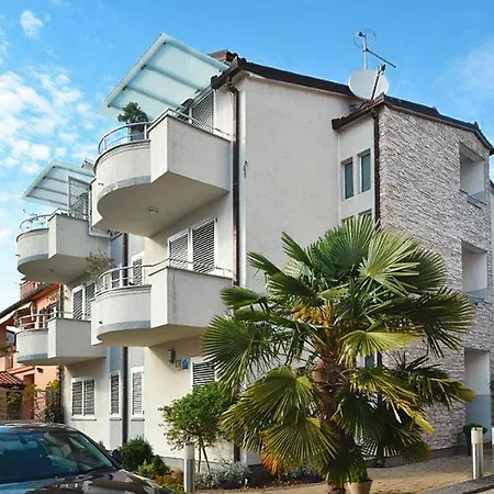 Vaal In With Balcony Apartment Rovinj