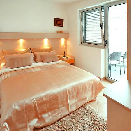 Apartment Vaal In With Balcony