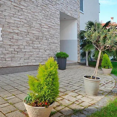 Апартаменты Vaal In Rovinj, With Balcony Ровинь